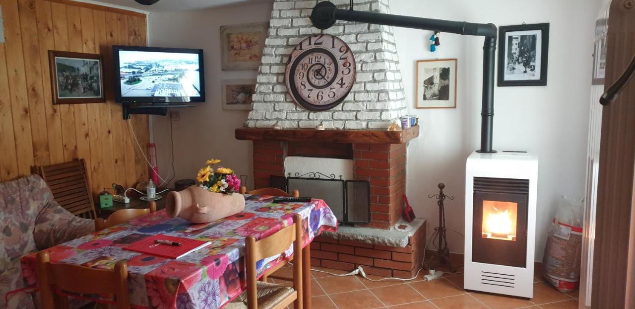Casa Vacanze Mingos Lodio Di La Carpineta Экстерьер фото
